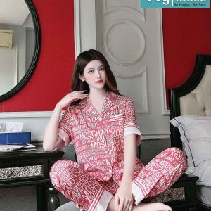 Bộ dài cộc moschino màu đỏ