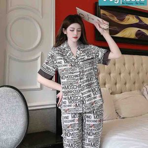 Bộ pijama dài chữ moschino màu nâu