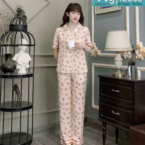 Bộ dài cộc Pijama họa tiết chữ hàn