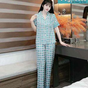 Bộ Pijama dài xanh phối chữ C