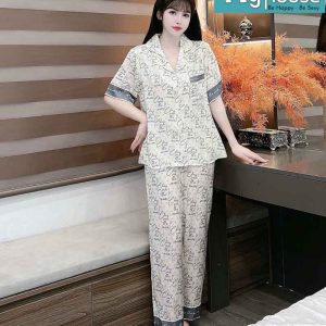 Bộ dài cộc the mum màu trắng