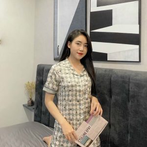 Bộ pijama đùi chữ Love you