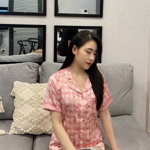 Bộ pijama đùi chữ Love you