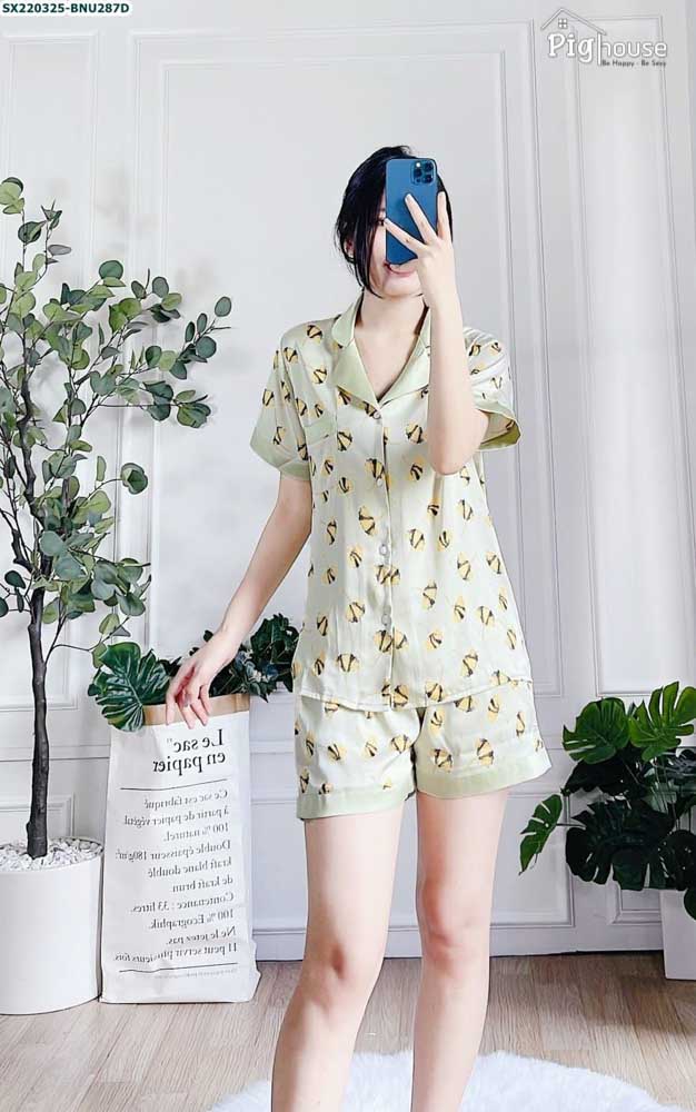 Bộ Pijama đùi in hình cánh hoa