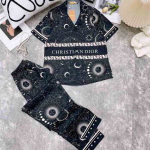 Bộ pijama dài chữ Dior choco