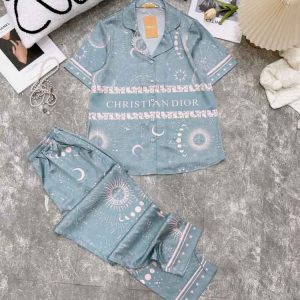 Bộ pijama dài chữ Dior choco