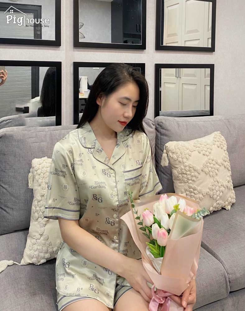 Bộ pijama đùi chữ bloom gardens
