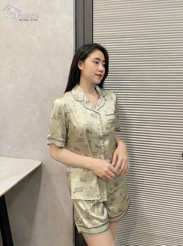 Bộ pijama đùi chữ bloom gardens