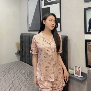 Bộ pijama đùi chữ bloom gardens