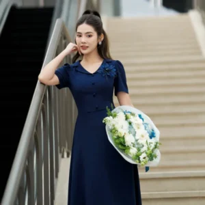 Vay-dam-cong-so-co-vest-dang-dai