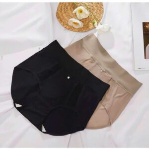 QuanSuSieuNheKhongVien