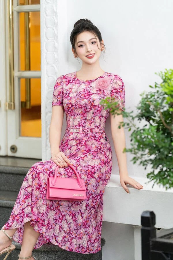 Váy maxi xòe họa tiết hoa Luperi