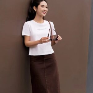 Áo phông in chữ Luperi