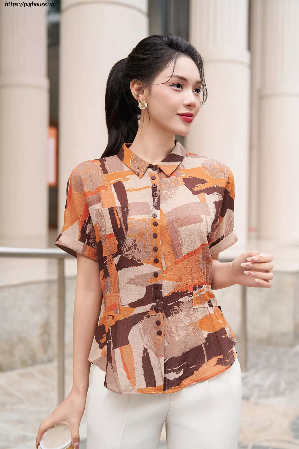 áo sơ mi cánh rơi họa tiết thanh lịch