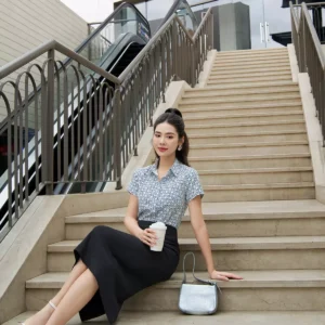 Áo sơ mi cổ đức họa tiết nhỏ thanh lịch