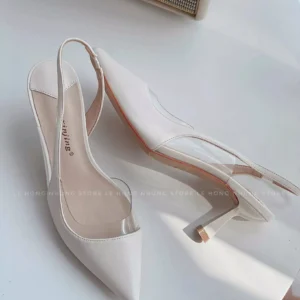 Giày khoét eo sang chảnh