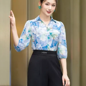 Ao so mi co cach dieu tay lo hoa tiet