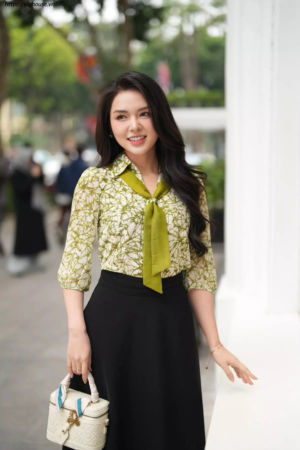 Áo sơ mi nữ Luperi tay lỡ mềm mát