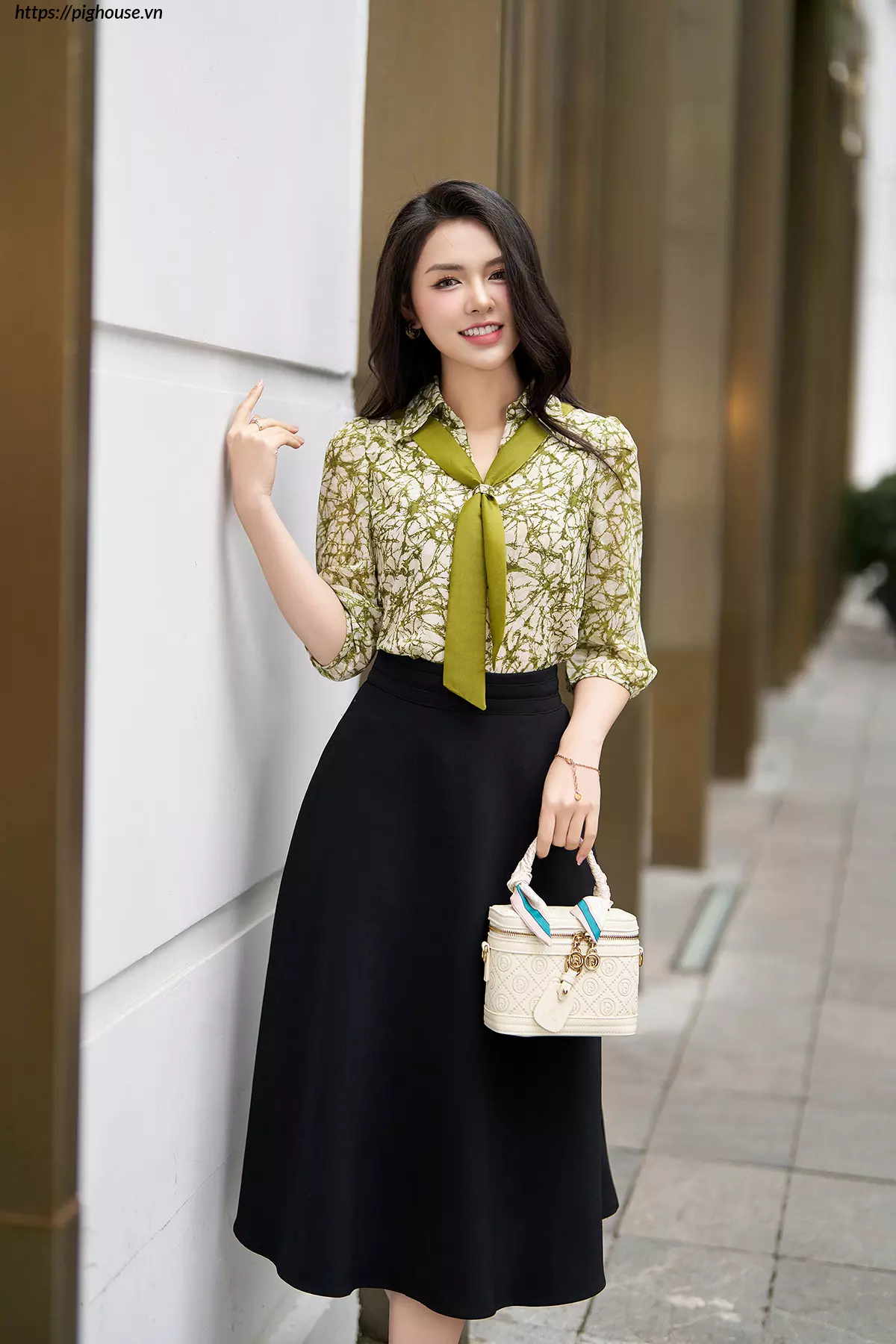 Áo sơ mi nữ Luperi tay lỡ mềm mát