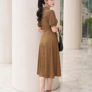 Đầm Luperi zic zac cổ vest