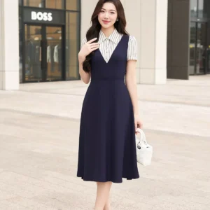 Đầm dáng dài cổ phối kẻ Luperi