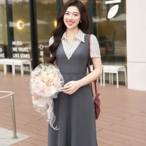 Đầm dáng dài cổ phối kẻ Luperi