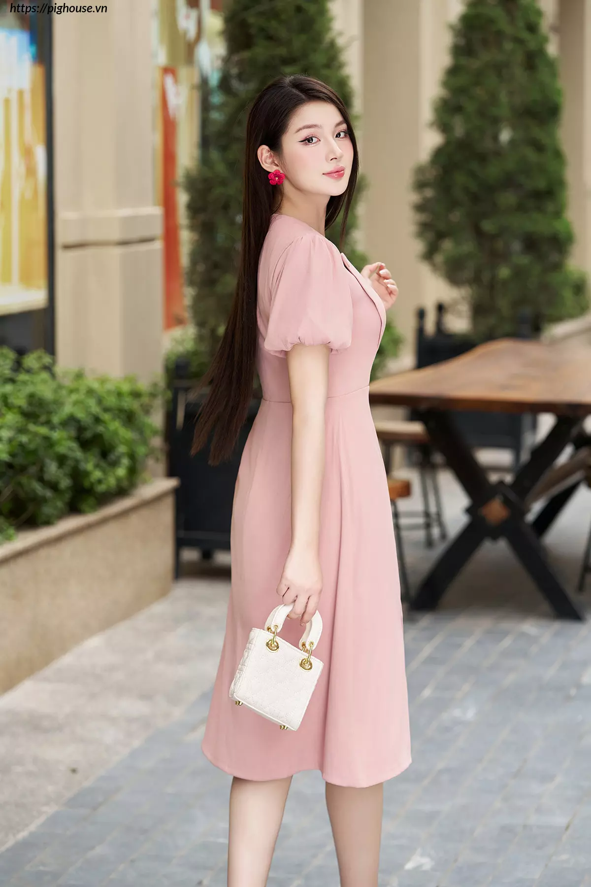 Váy công sở dáng A tay phồng