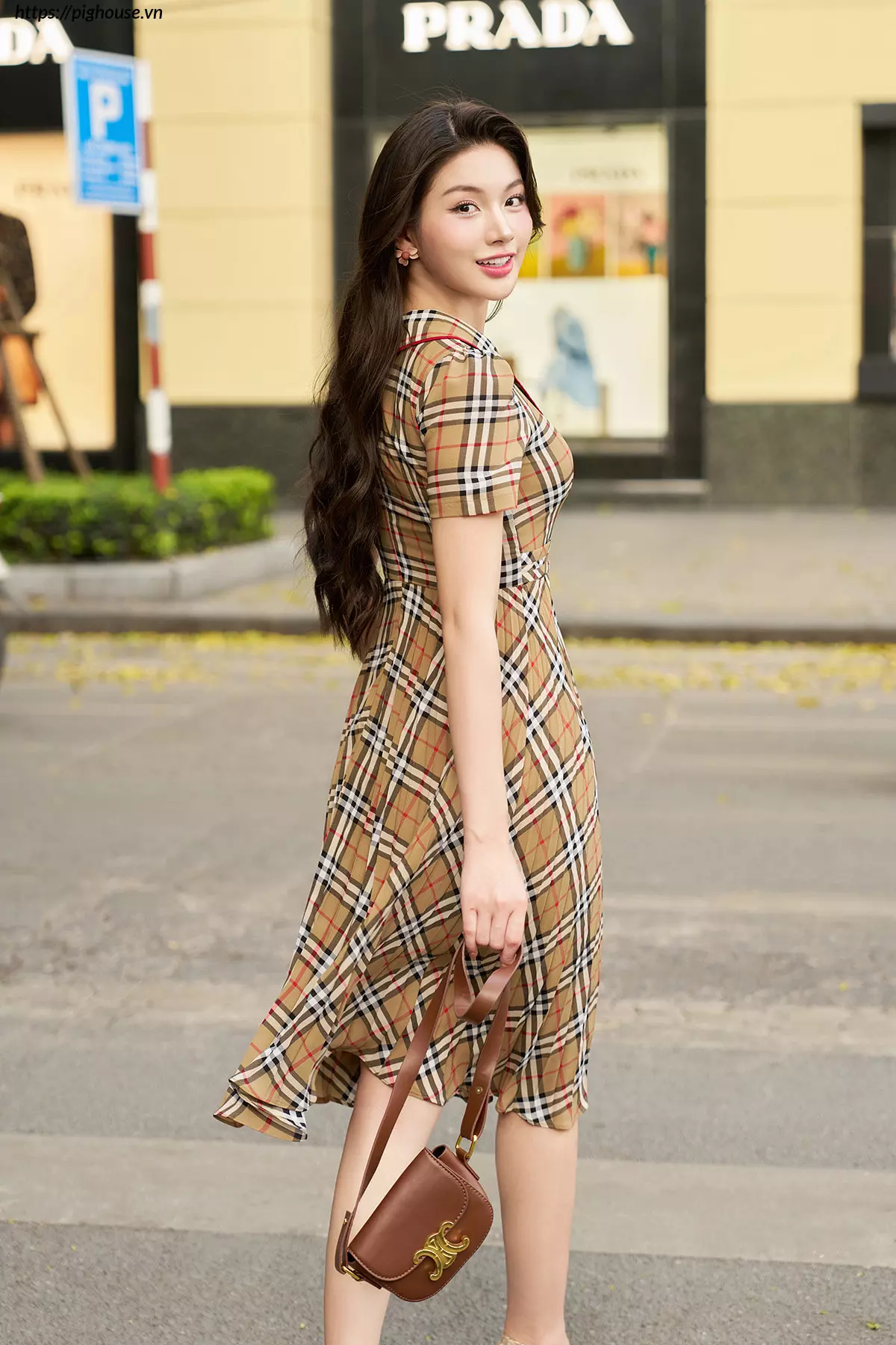 Dam Caro Xoe Luperi Dai Eo