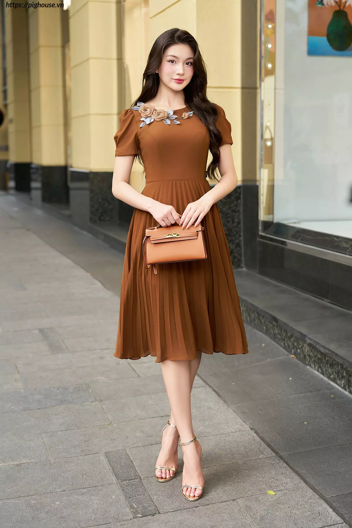 Dam cong so xoe nhe LFV3307