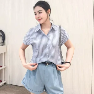 Set sơ mi kẻ quần short jean giấy