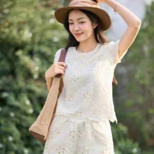 Bộ Thô Nữ Cổ Tròn Quần Đùi