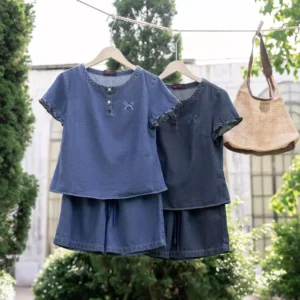 Đồ Bộ Mặc Nhà Quần Đùi Bò Giấy