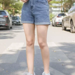 Quần Short Bò Xắn Gấu Cardina