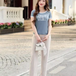 Áo Phông Nữ Tăm Lạnh Stay Strong Cardina