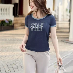 Áo Phông Nữ Tăm Lạnh Stay Strong Cardina