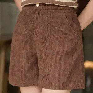 Quần Đùi Nhung Tăm Cạp Cao Tôn Dáng