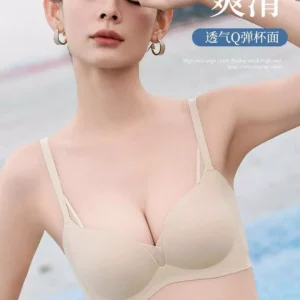 Ao duc dem ban tay sieu day