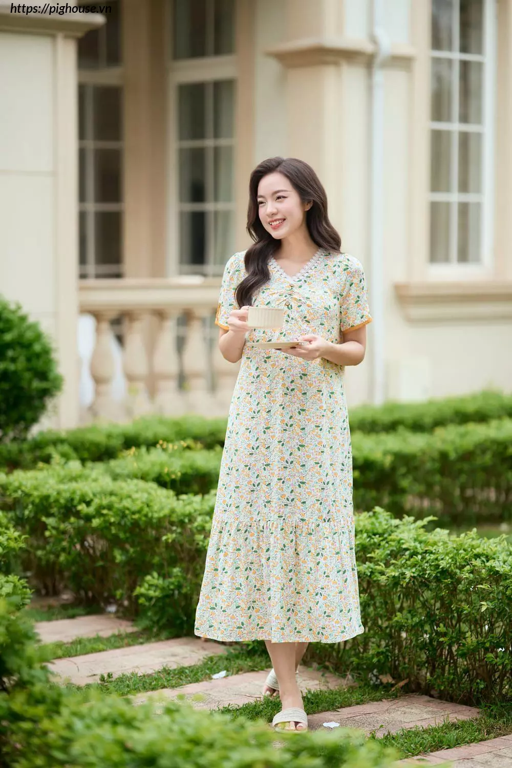 Đầm lanh dáng A đuôi cá họa tiết hoa nhí