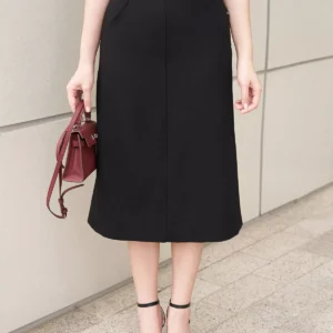 Chân váy midi dáng A cạp góc tinh tế