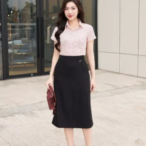 Chân váy midi dáng A cạp góc tinh tế
