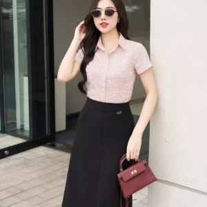 Chân váy midi dáng A cạp góc tinh tế