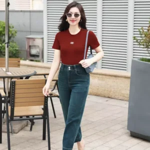 Ao phong LU5AP09 om dang co V