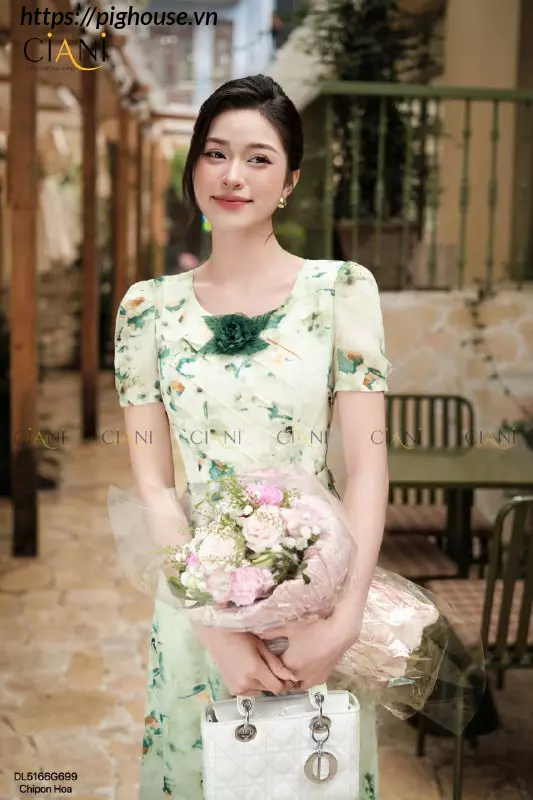 Đầm Hoa Ciani Xanh Rêu Nhã Nhặn Tôn Da