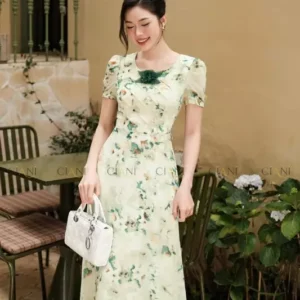 Đầm Hoa Ciani Xanh Rêu Nhã Nhặn Tôn Da