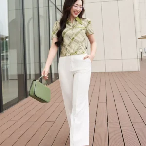 Áo Sơ Mi Croptop Kẻ Cổ Đức Thanh Lịch