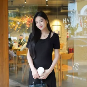 Đầm suông cotton 2 cổ cá tính Cardina