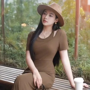 Đầm suông cotton 2 cổ cá tính Cardina