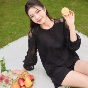 Áo ren thêu tay Cardina