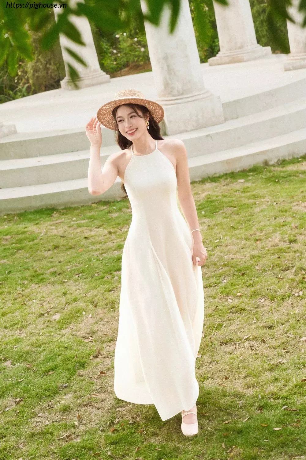 Đầm yếm hai dây đuôi tôm Cardina