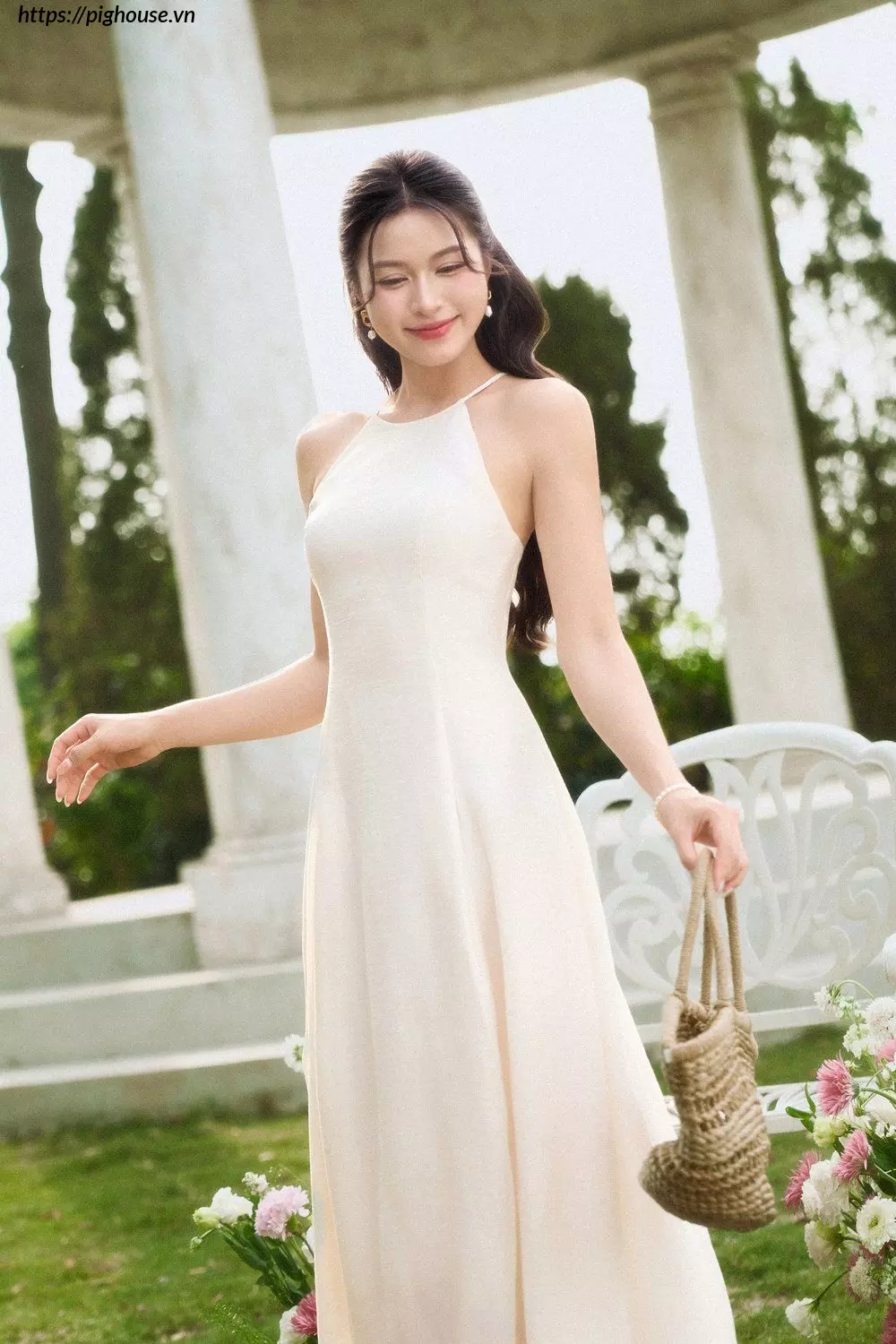 Đầm yếm hai dây đuôi tôm Cardina